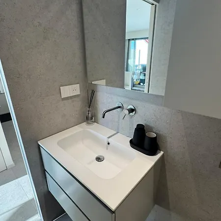 아파트 Dernier Etage Coeur Menton, Vue Parking Prive 멍똥